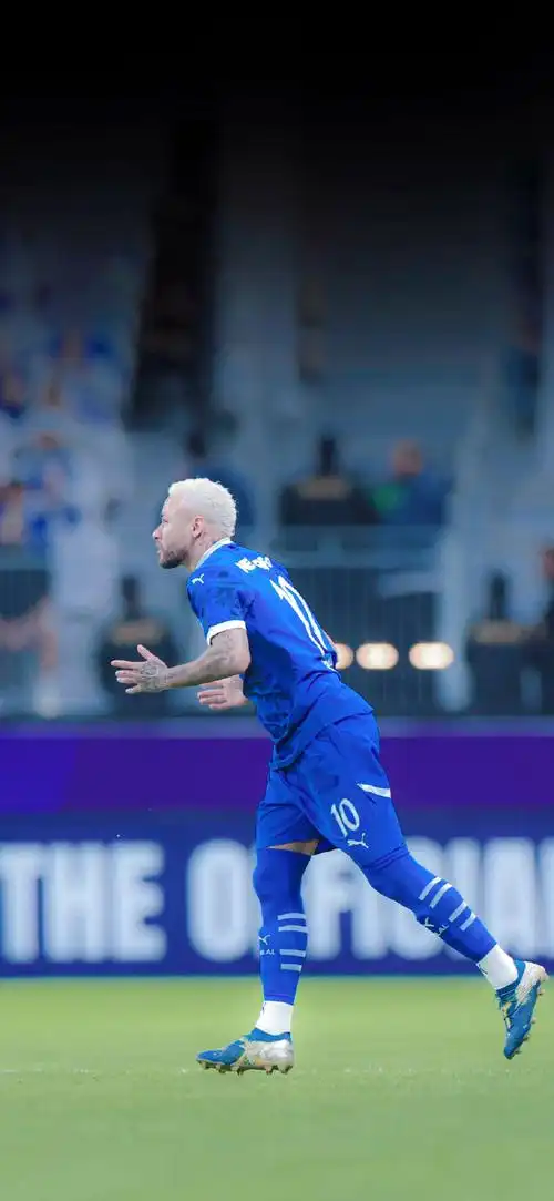 张常鸿注重 张常鸿注重