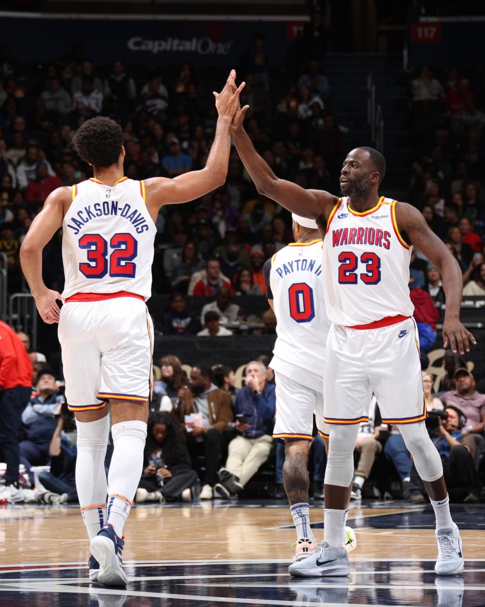 不仅展示了 不仅展示了